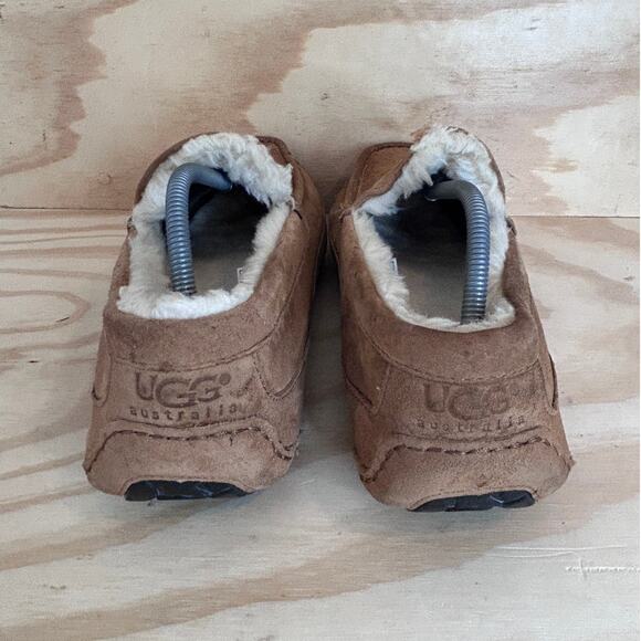 UGG Australia Ascot Suede Sheepskin Moccasin Slippers Brown Men\'s 13 - S/N 5775